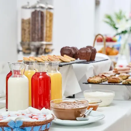 Paolas τown Boutique