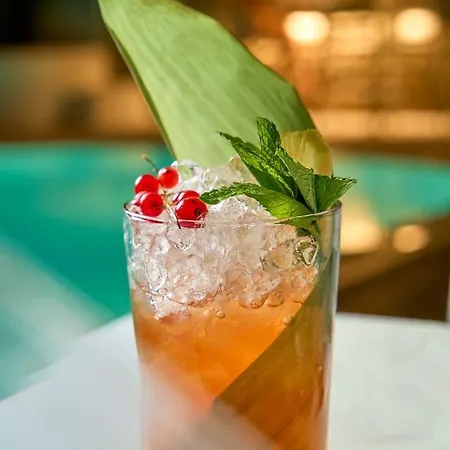 Paolas τown Boutique