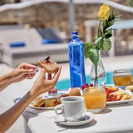 Paolas τown Boutique Mykonos Town