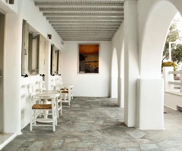 Paolas τown Boutique Hotel 4*